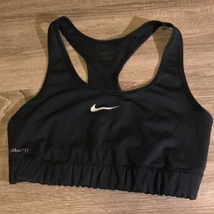 Nike sports bra (size L)